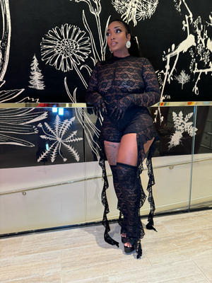 LACE CHIC